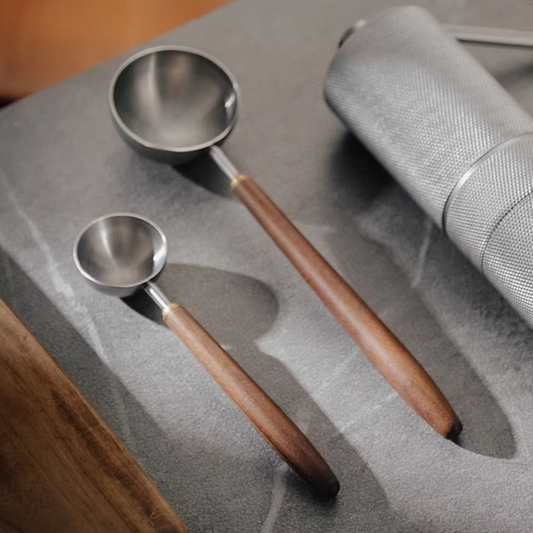 Luxury Barista Sleek Wood And Stainless Steel Coffee Scoops In Small And Large Sizes